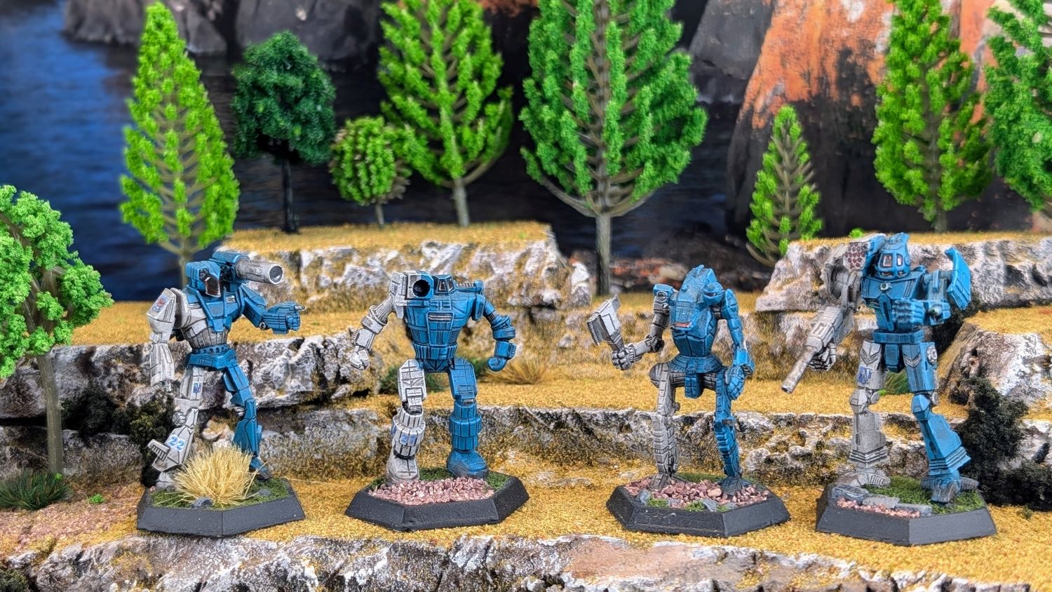 Battletech Steiner Lyran Commonwealth LCAF 10th Lyran Guard Shadow Hawk, Hunchman, Hatchetman, Griffin